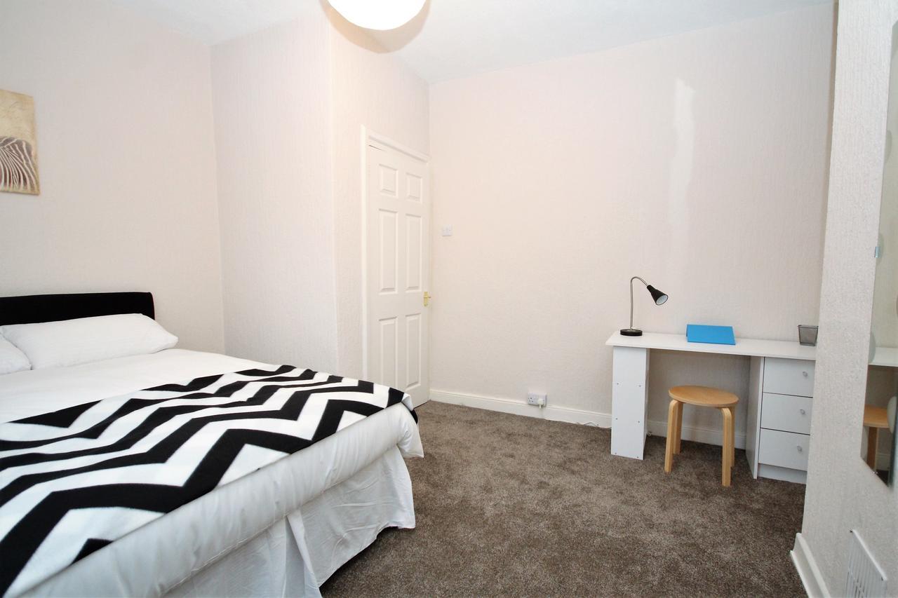 Maritime Apartments Barrow-in-Furness Extérieur photo